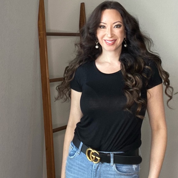 Meet your Posher, Michelle - Picture 1 of 1